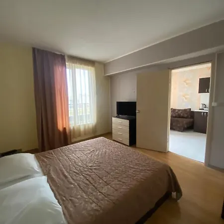 Danita & Restaurant&pool Bar Varna