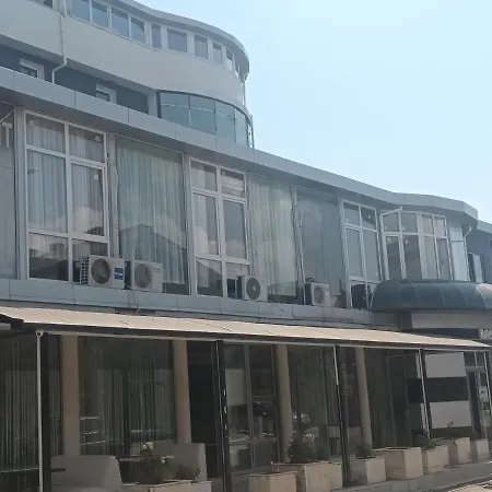 Apartamento Danita & Restaurant&pool Bar Varna