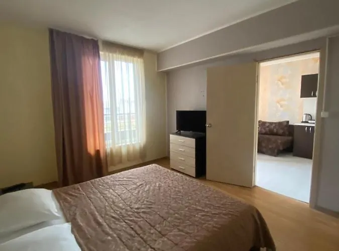 Danita & Restaurant&pool Bar Varna