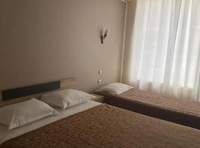 Appartamento Danita & Restaurant&pool Bar *